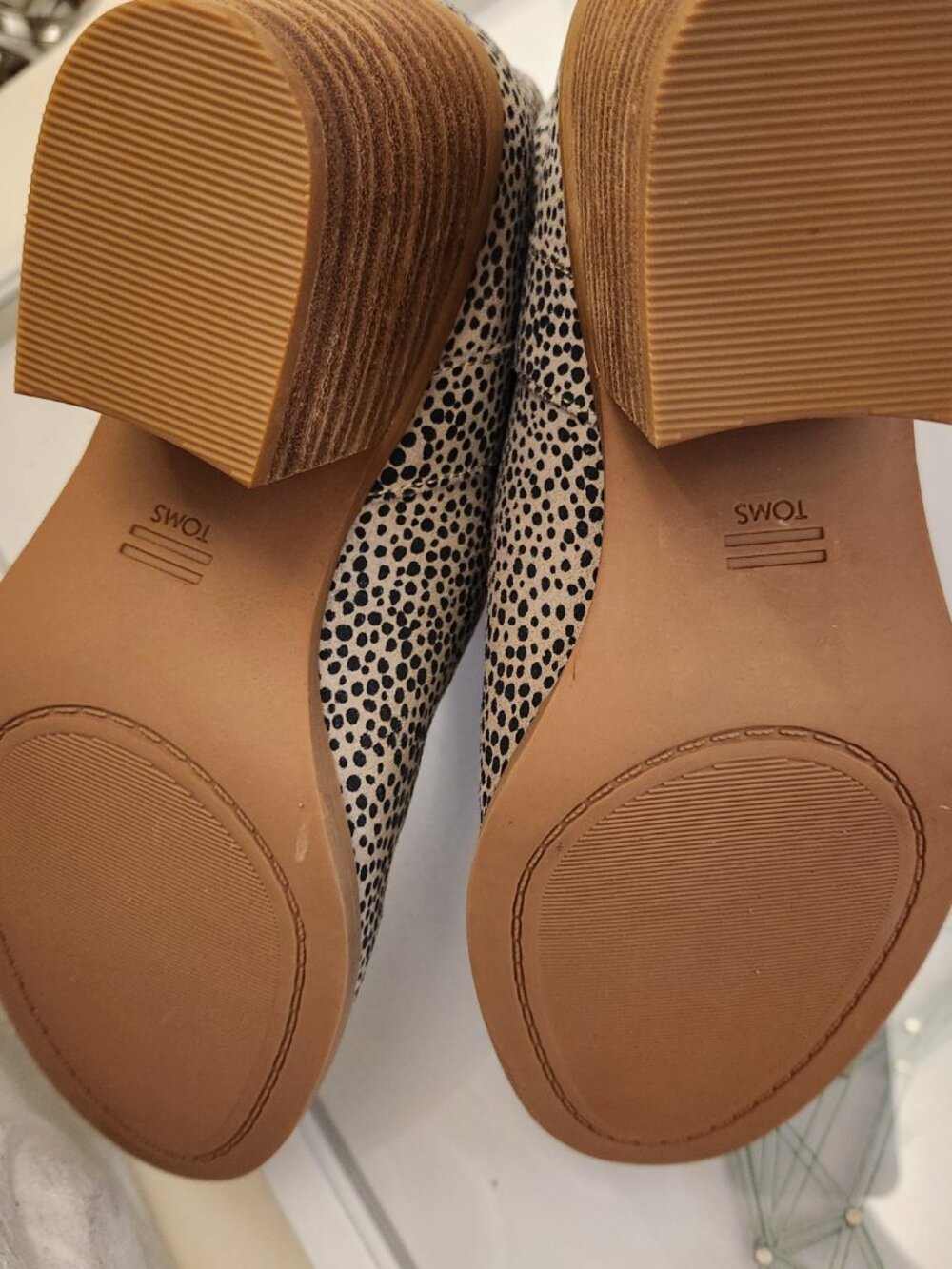 TOMS "Constance" Macadamia Mini Cheetah Suede feel Boots. NIB. Size 7 - Picture 11 of 13